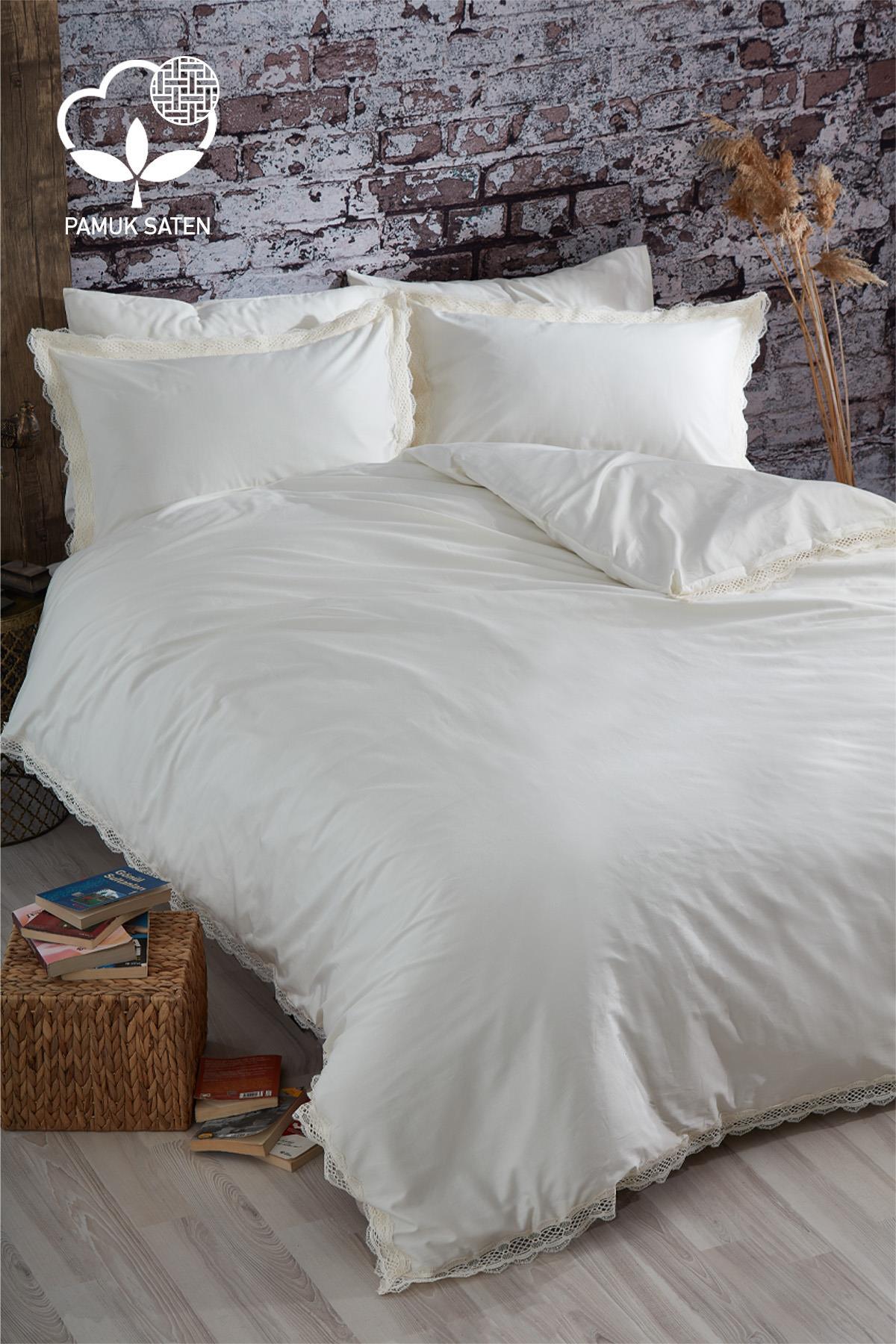 Set copripiumino matrimoniale 6 pezzi in raso di cotone 300 TC con pizzo Asel - Nazik Home - Dai valore alla tua casa!
