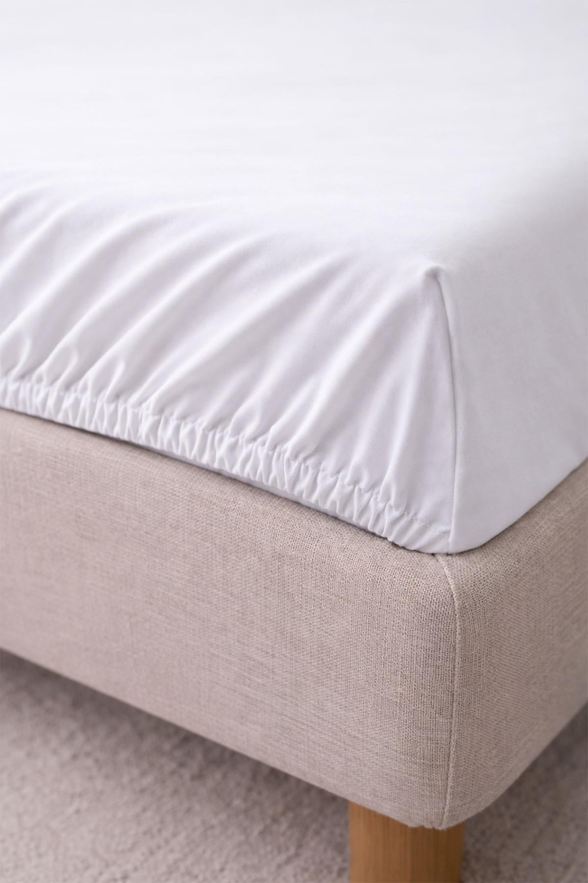 Lenzuolo singolo con angoli elasticizzati in raso di cotone basic (100 x 200 cm)