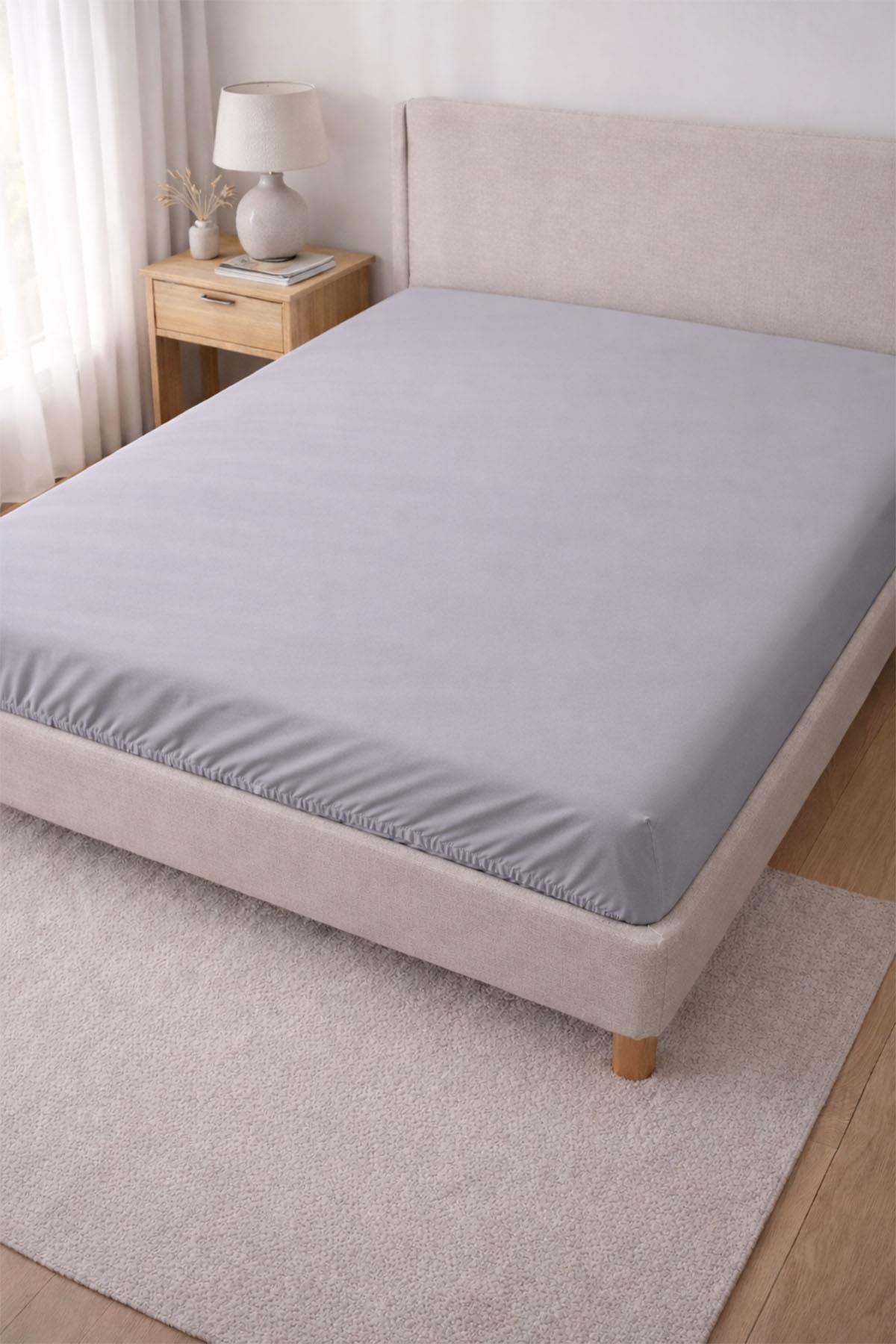 Lenzuolo singolo con angoli elasticizzati in raso di cotone basic (100 x 200 cm)