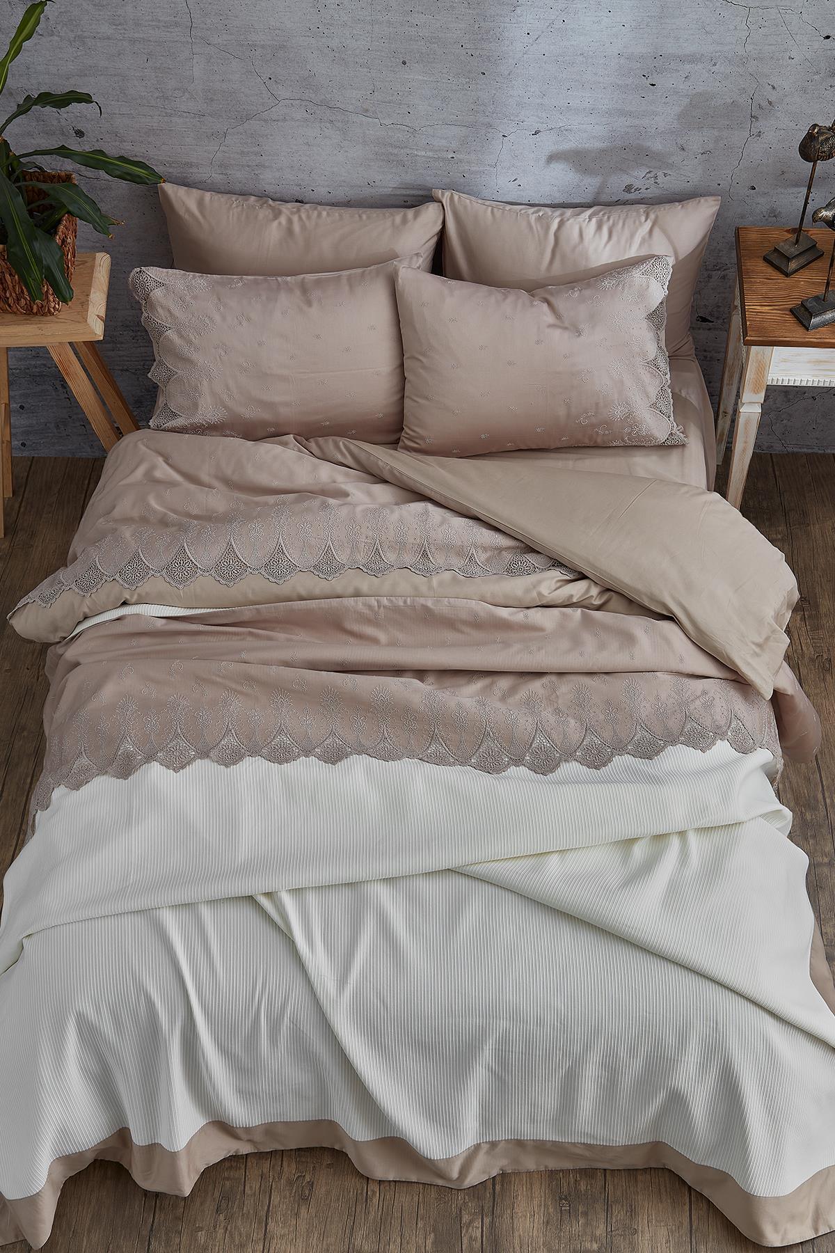 Set copripiumino e copriletto Emma Dantelli Super King Size da 7 pezzi - Nazik Home - Valore alla mia casa!