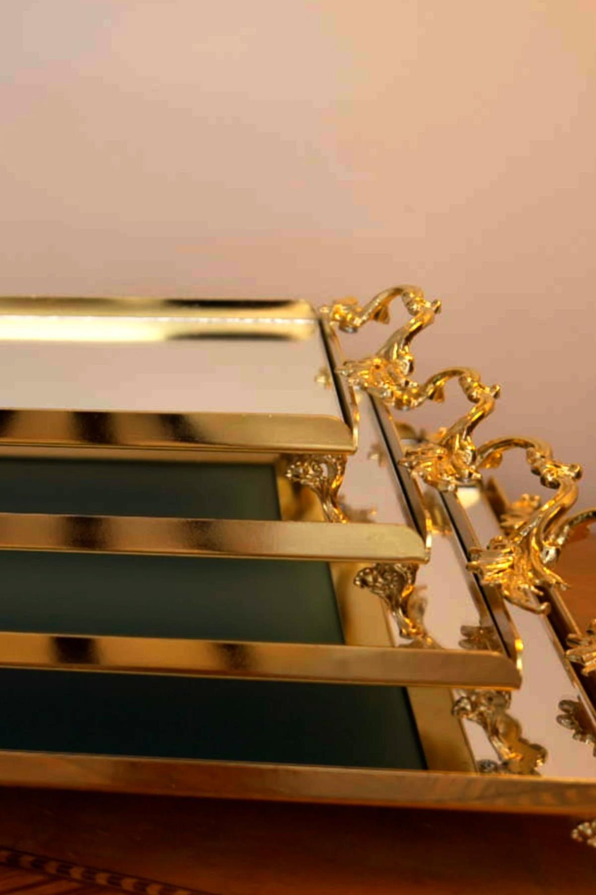 Mini vassoi decorativi color oro con manici eleganti, superficie riflettente e manici finemente lavorati