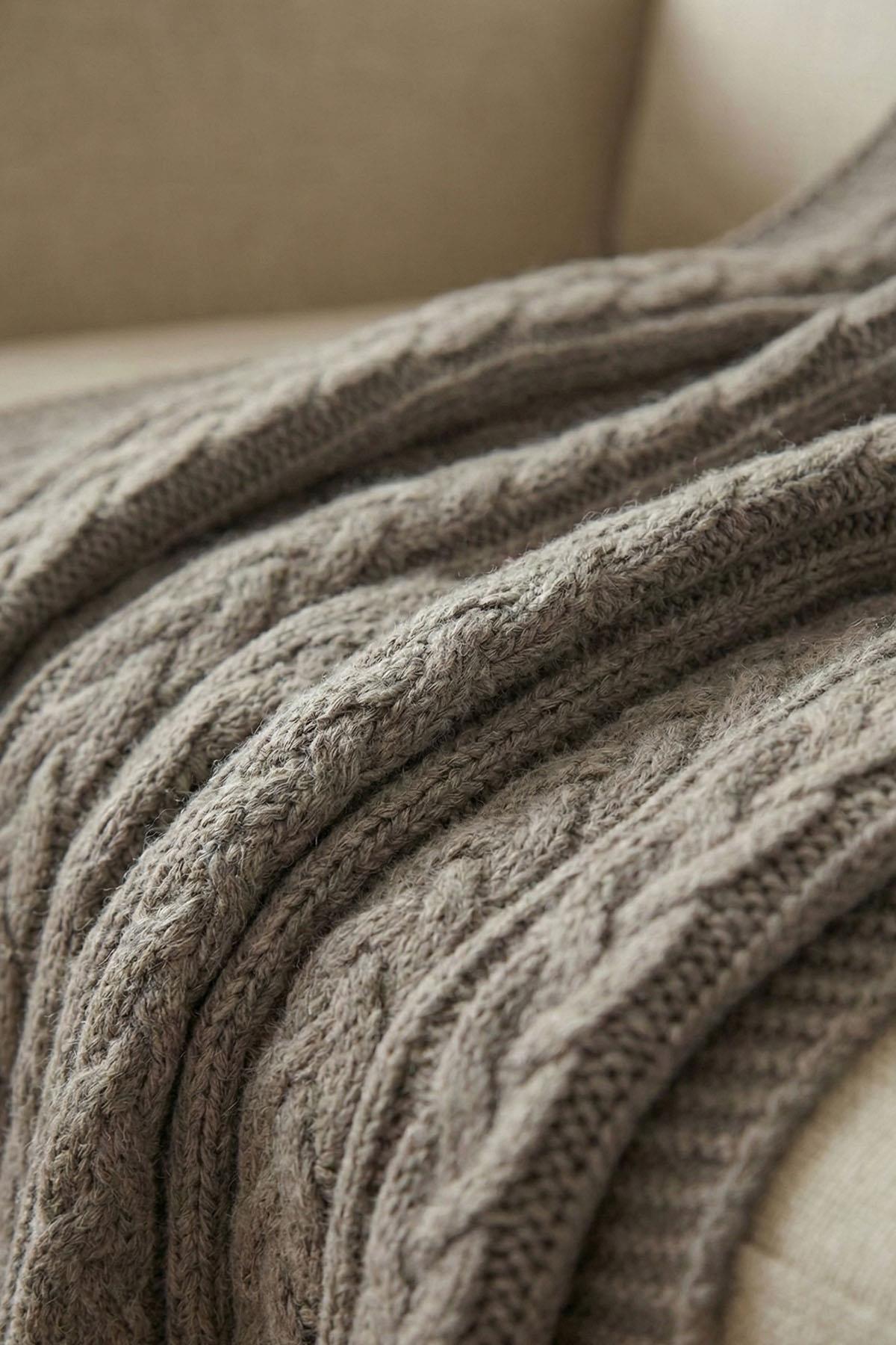 Coperta da TV in maglia Motta (130 x 150 cm)