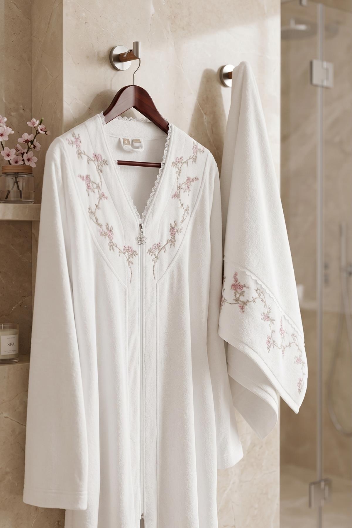 Set accappatoio da donna Stella in 100% cotone