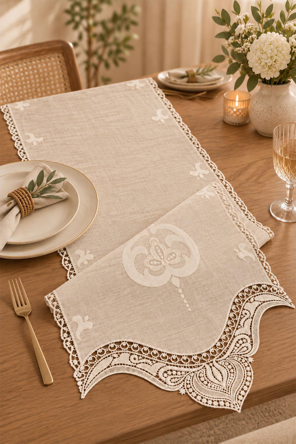 Tappeto da esterno Sultan ricamato, resistente alle macchie e di facile manutenzione (40 x 140 cm)