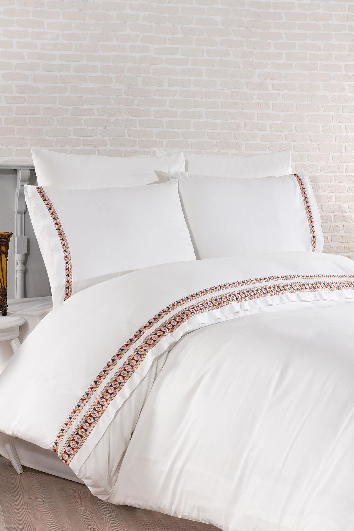 Set di biancheria da letto matrimoniale Tria Karo, 6 pezzi, in raso di cotone con motivo a quadri