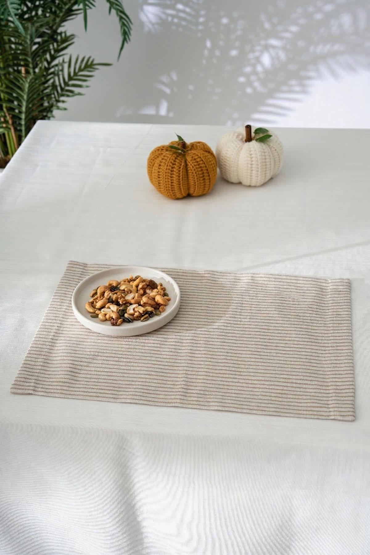 Set di 4 tovagliette americane Loris Leke Tutmaz Dertsiz (35 x 50 cm)