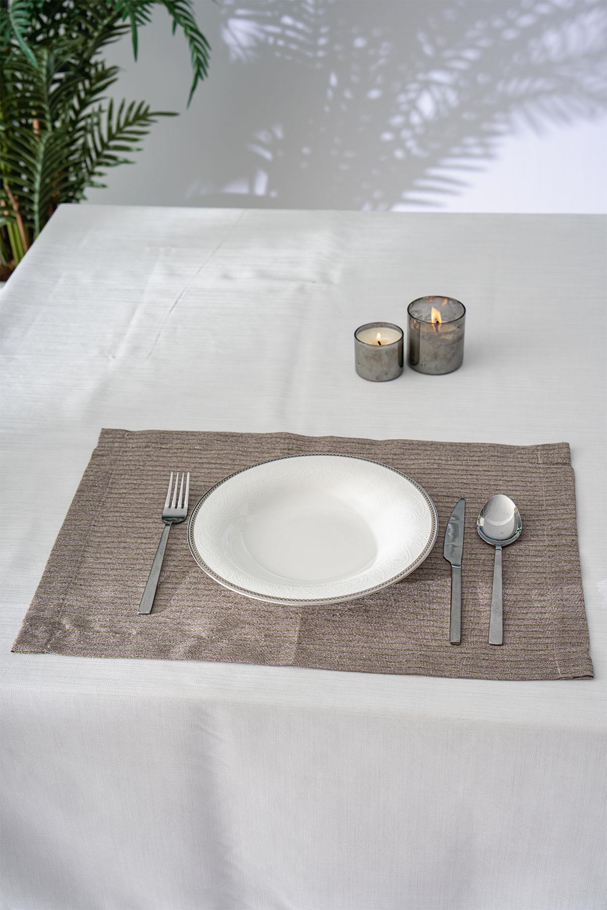 Set di 4 tovagliette americane Loris Leke Tutmaz Dertsiz (35 x 50 cm)