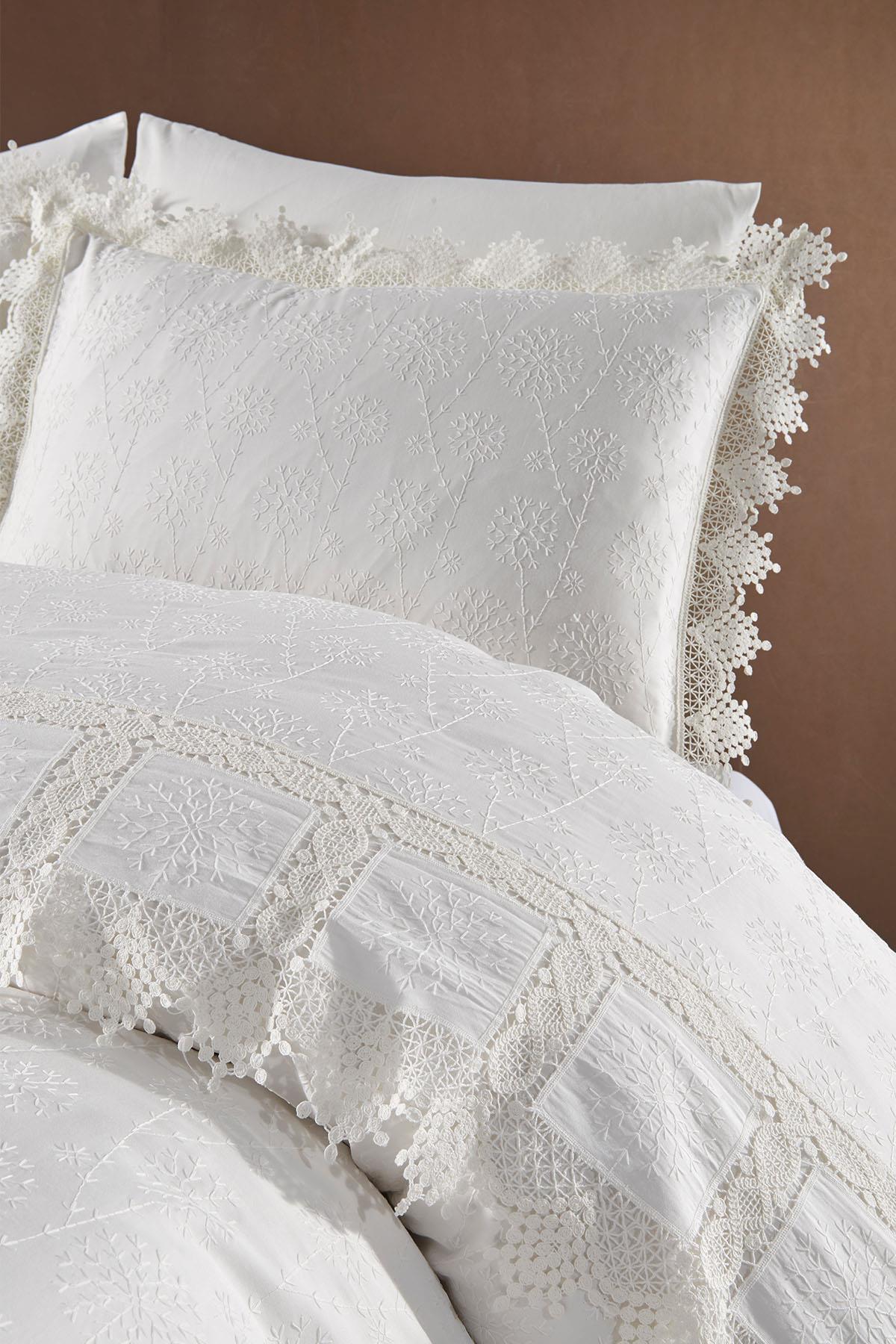 Set Copripiumino Matrimoniale 6 Pezzi in Raso di Cotone con Pizzo Mirage