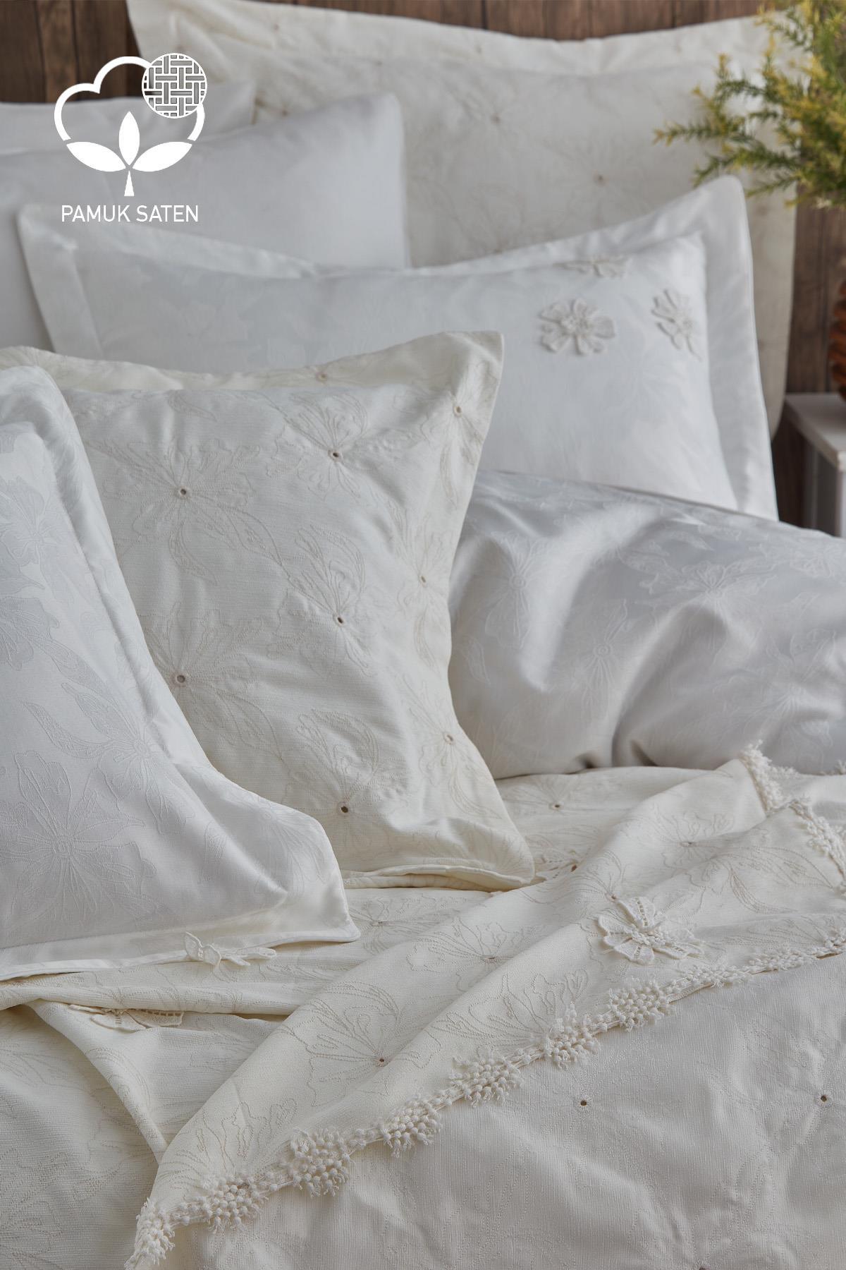 Set copripiumino e copriletto da 9 pezzi Super King Size con ricamo floreale Nergiz - Nazik Home - Valore alla mia casa!