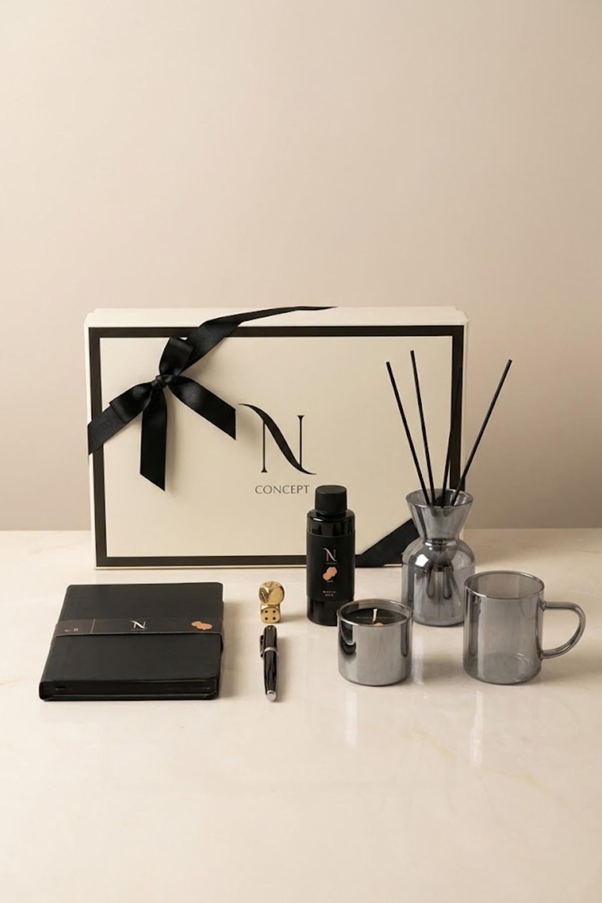 N. 8 | Set Regalo Premium