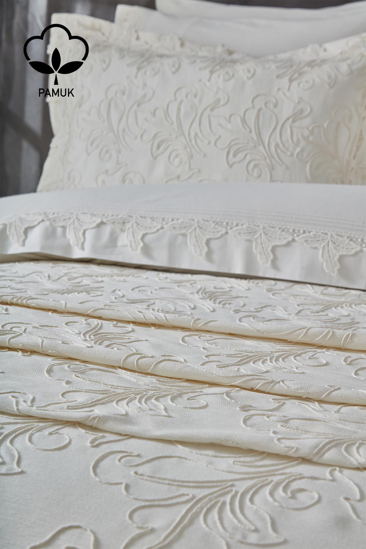 Set copripiumino e copriletto matrimoniale 9 pezzi con ricamo Ribera - Nazik Home - Dai valore alla tua casa!