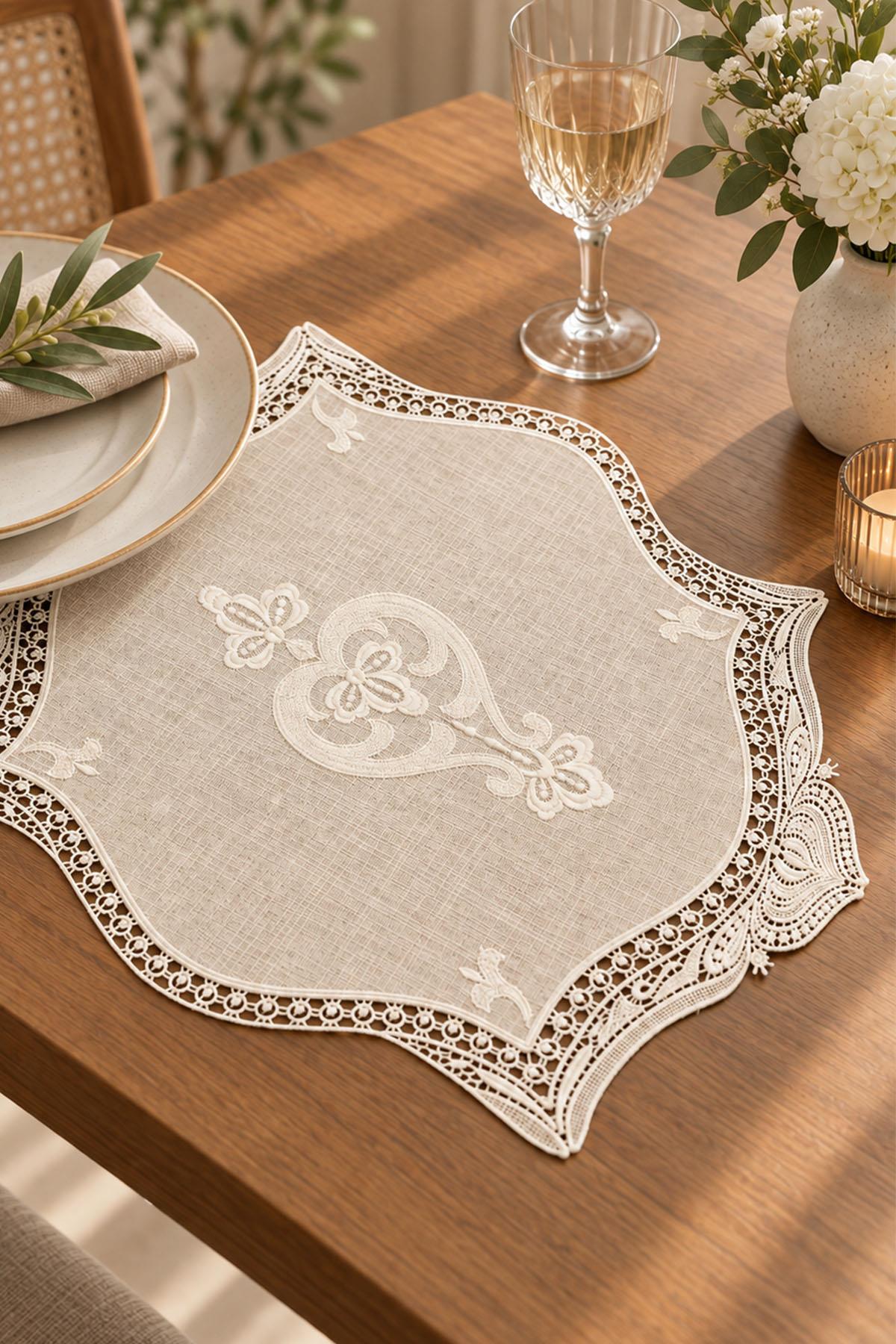 Tovaglietta Sultan ricamata, resistente alle macchie e facile da realizzare (35 x 45 cm)